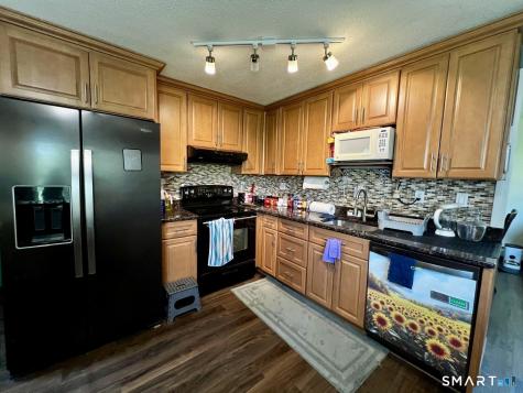 19 Kent Court Middletown CT 06457