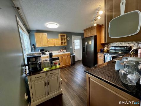 19 Kent Court Middletown CT 06457