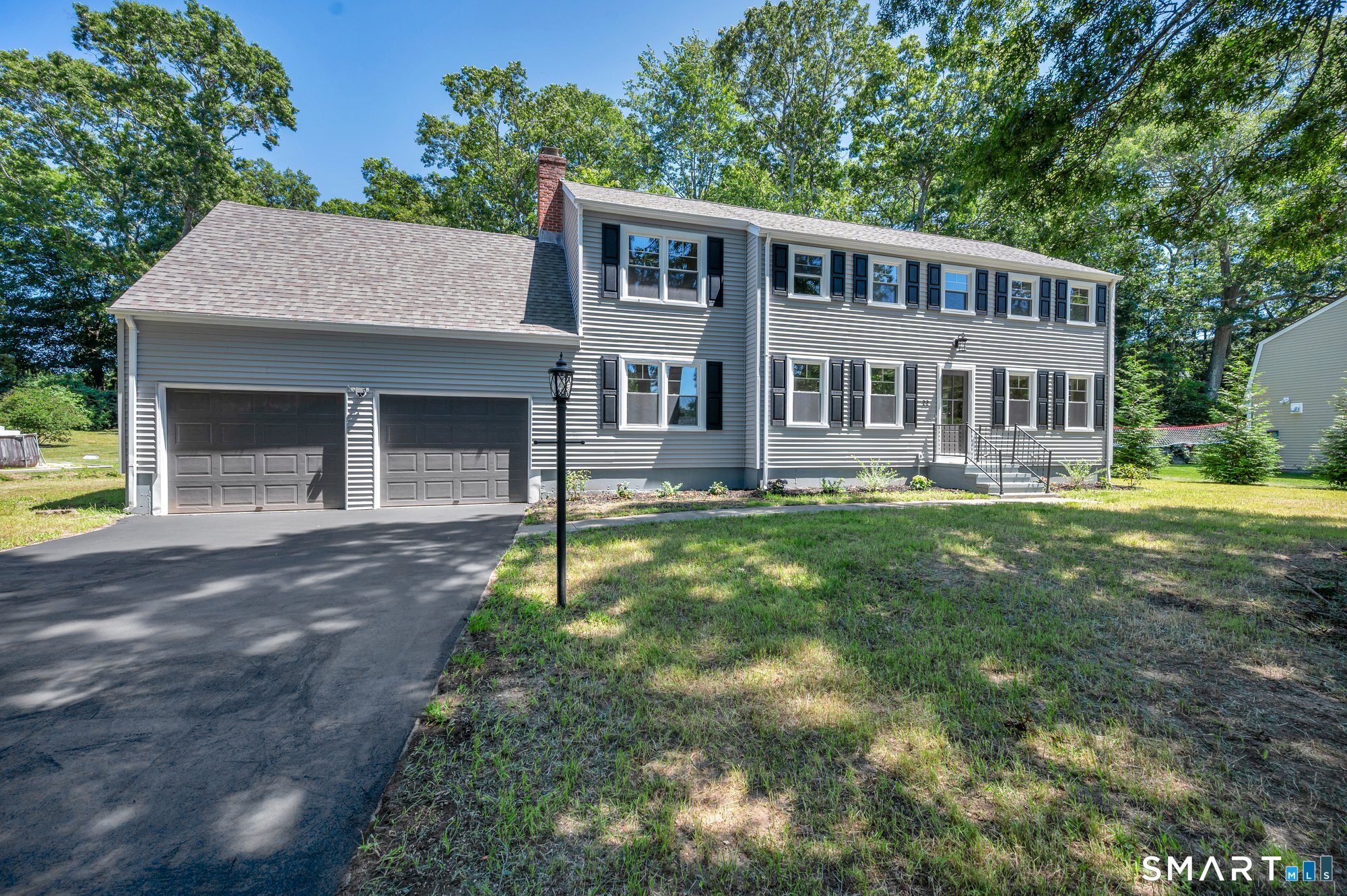 22 Trumbull Road Waterford CT 06385
