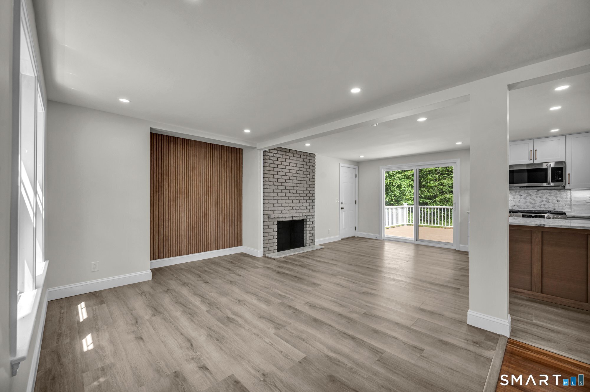 22 Trumbull Road Waterford CT 06385