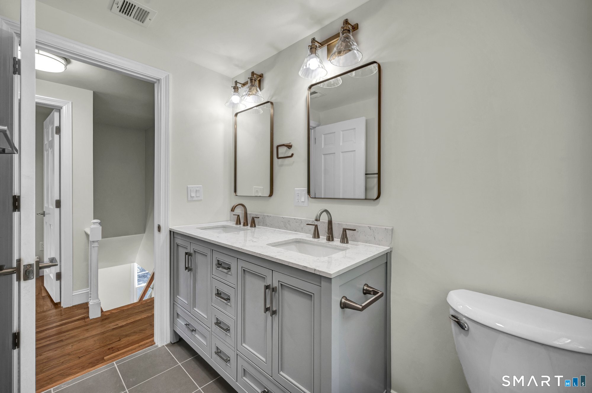 22 Trumbull Road Waterford CT 06385