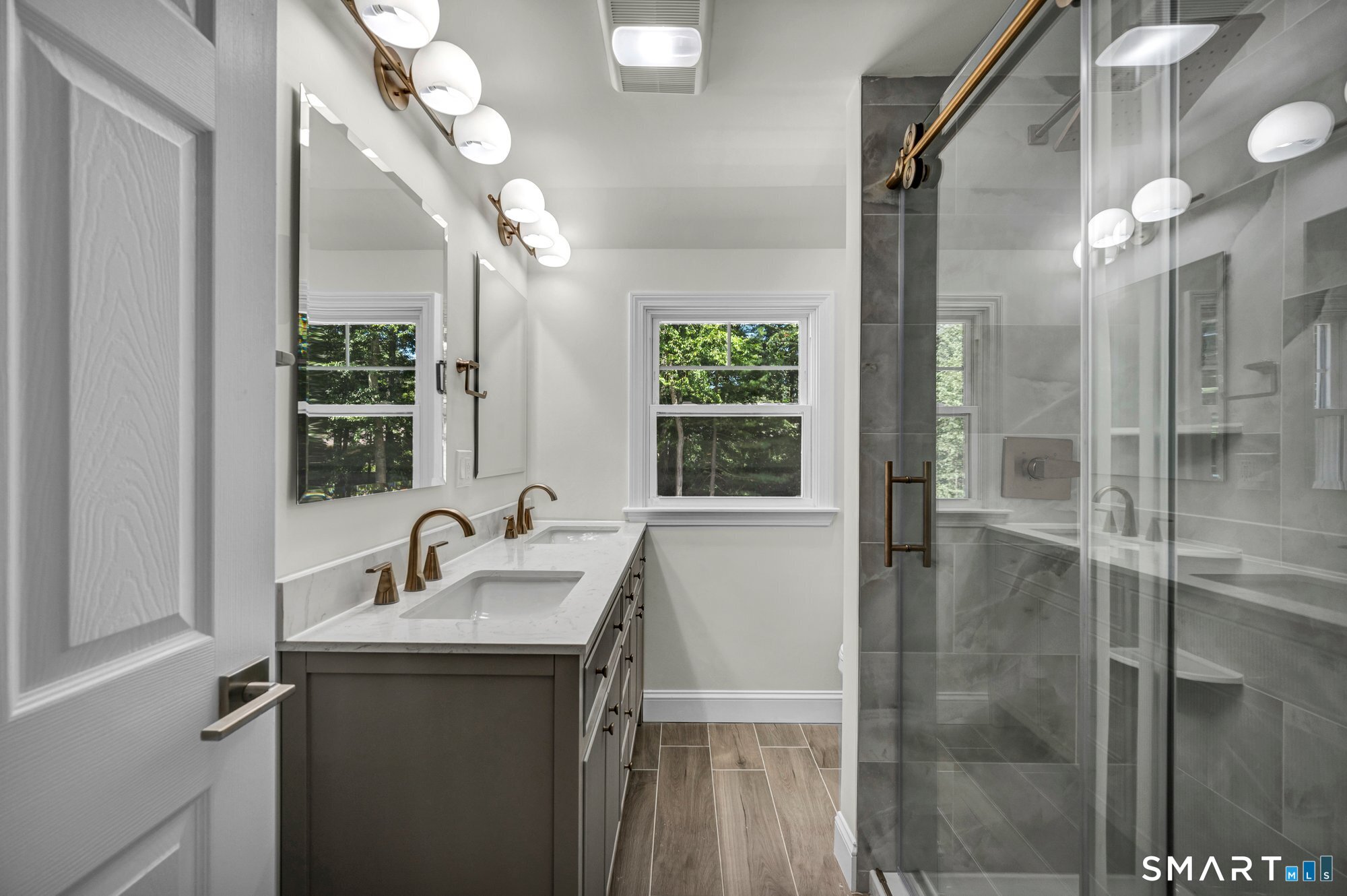 22 Trumbull Road Waterford CT 06385