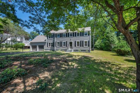 22 Trumbull Road Waterford CT 06385
