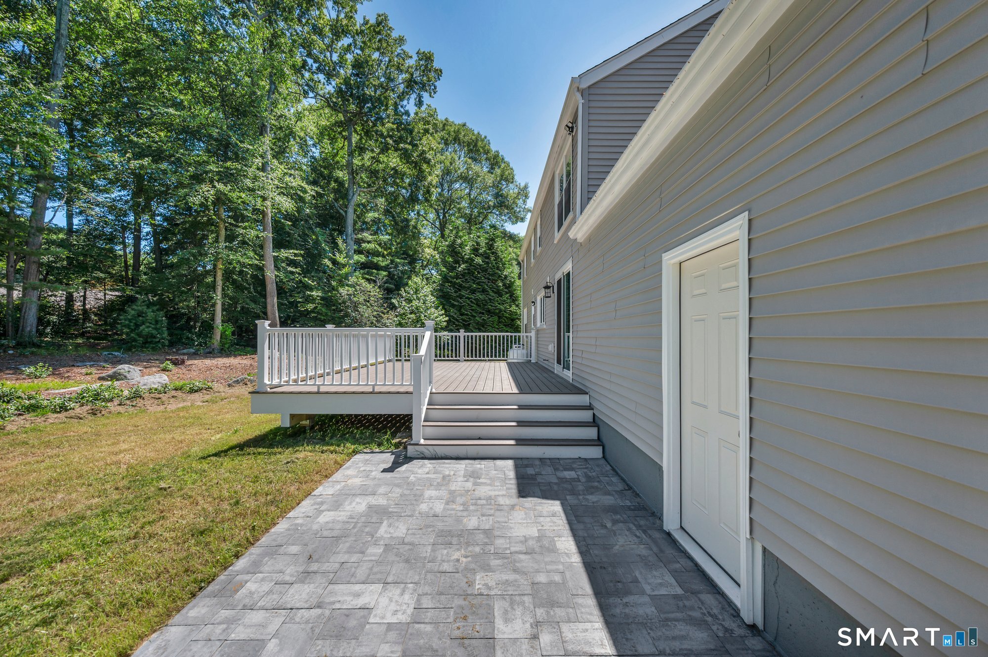 22 Trumbull Road Waterford CT 06385