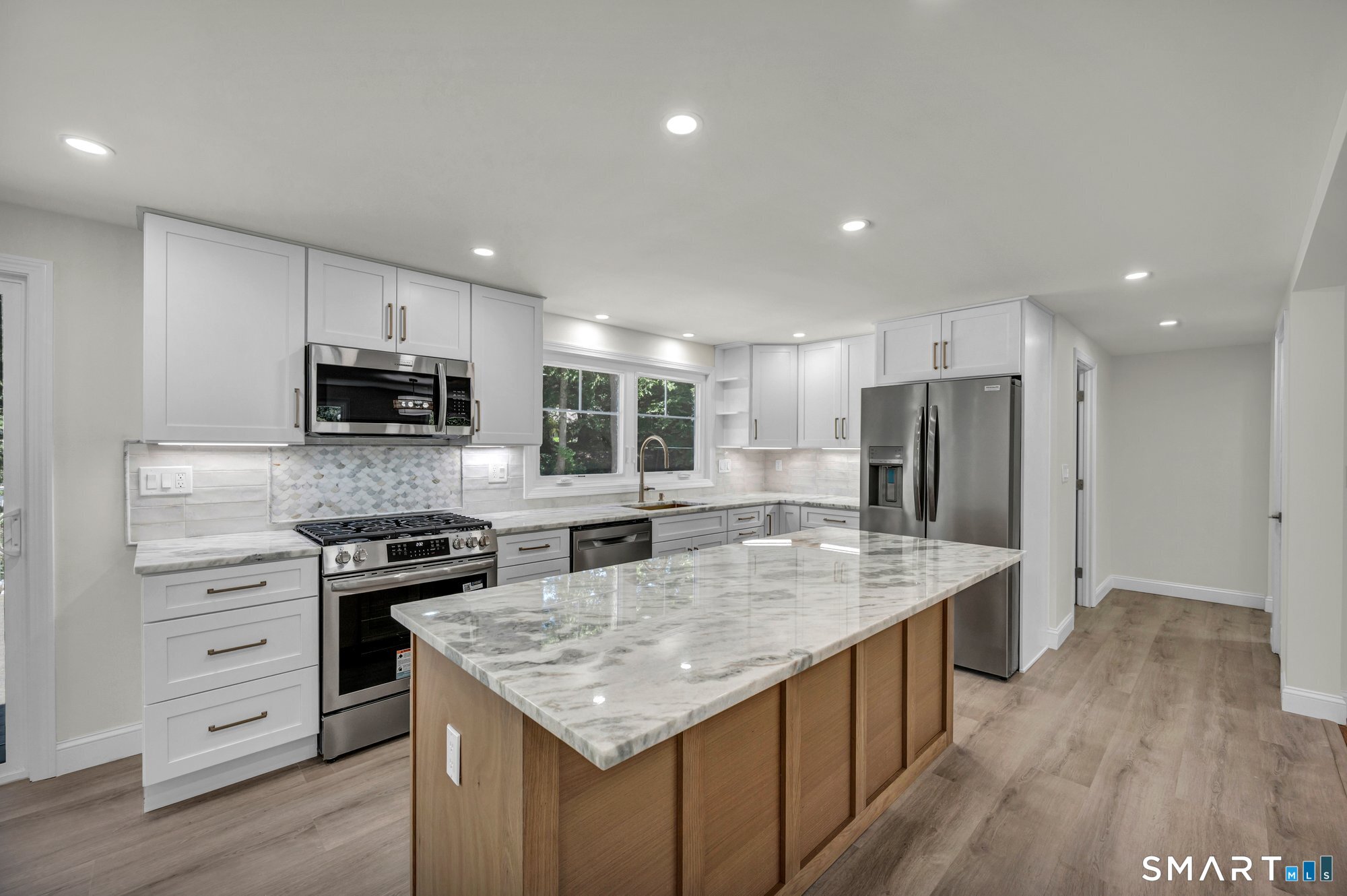 22 Trumbull Road Waterford CT 06385
