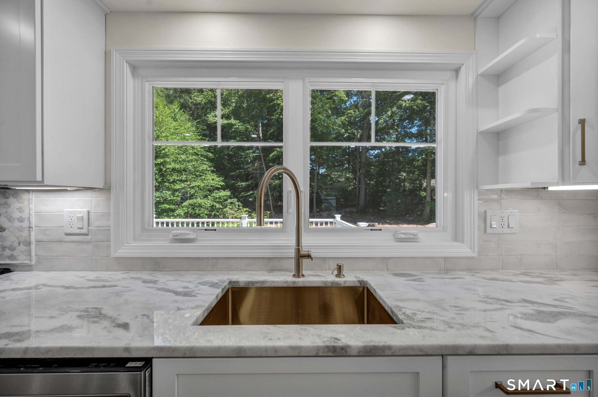22 Trumbull Road Waterford CT 06385
