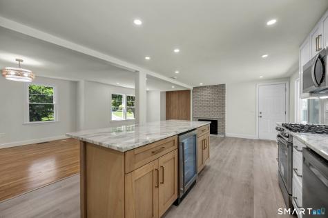 22 Trumbull Road Waterford CT 06385