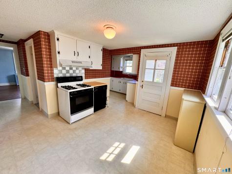 406 Oakwood Avenue West Hartford CT 06110
