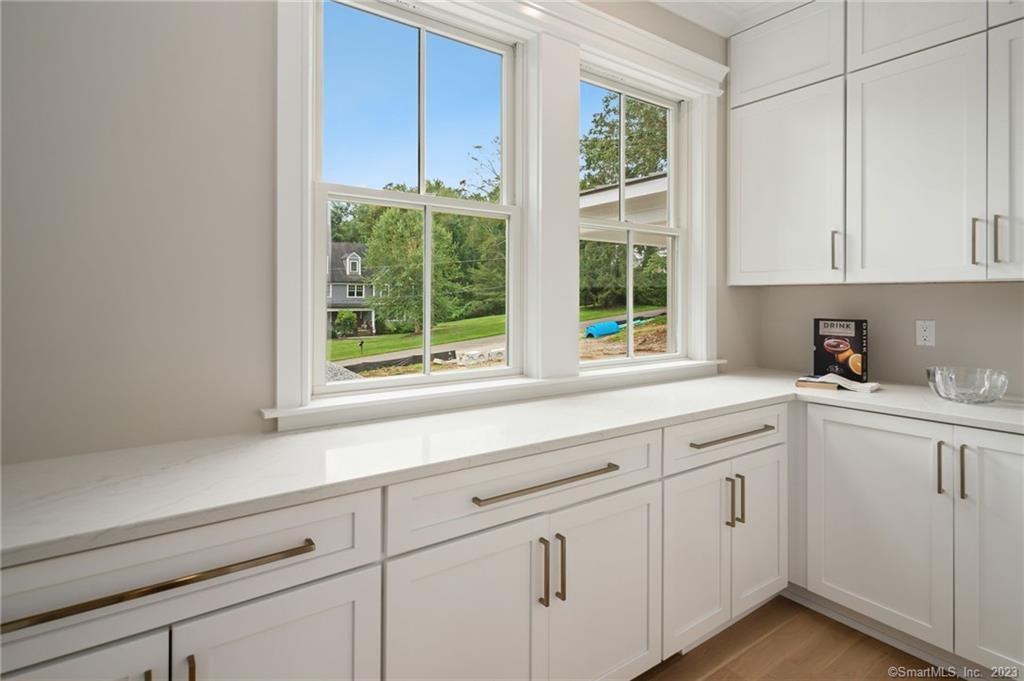 25 Hillcrest Road New Canaan CT 06840