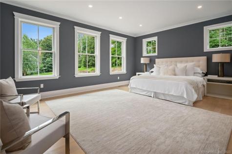 25 Hillcrest Road New Canaan CT 06840