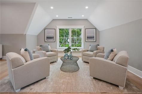 25 Hillcrest Road New Canaan CT 06840