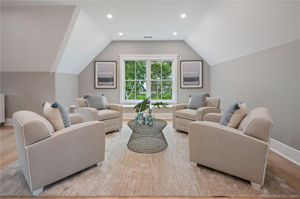 25 Hillcrest Road New Canaan CT 06840