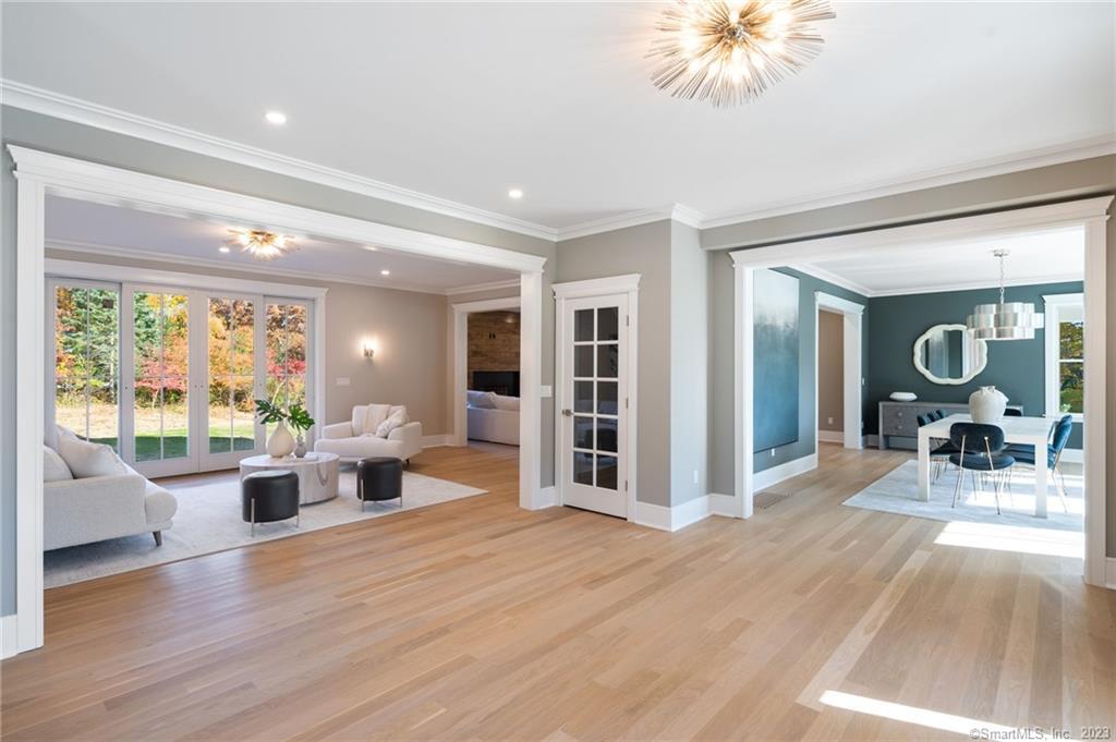 25 Hillcrest Road New Canaan CT 06840