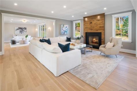 25 Hillcrest Road New Canaan CT 06840