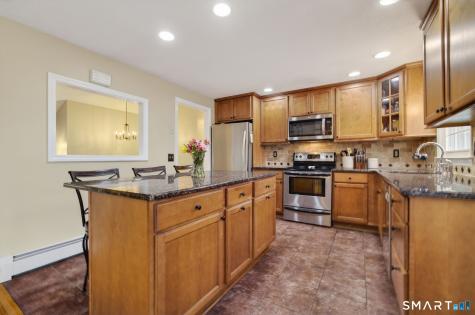 148 Highwoods Drive Guilford CT 06437