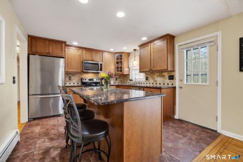 148 Highwoods Drive Guilford CT 06437