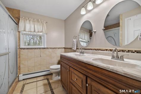 148 Highwoods Drive Guilford CT 06437