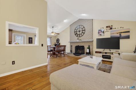 148 Highwoods Drive Guilford CT 06437