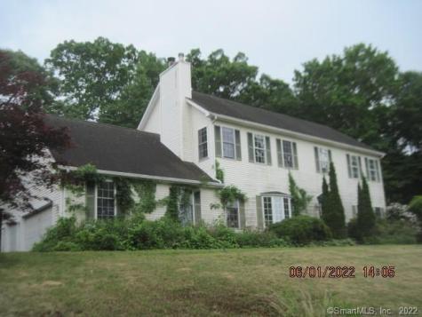 19 Pond Valley Drive Naugatuck CT 06770