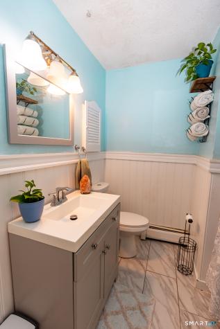 41 Saxon Road Wethersfield CT 06109
