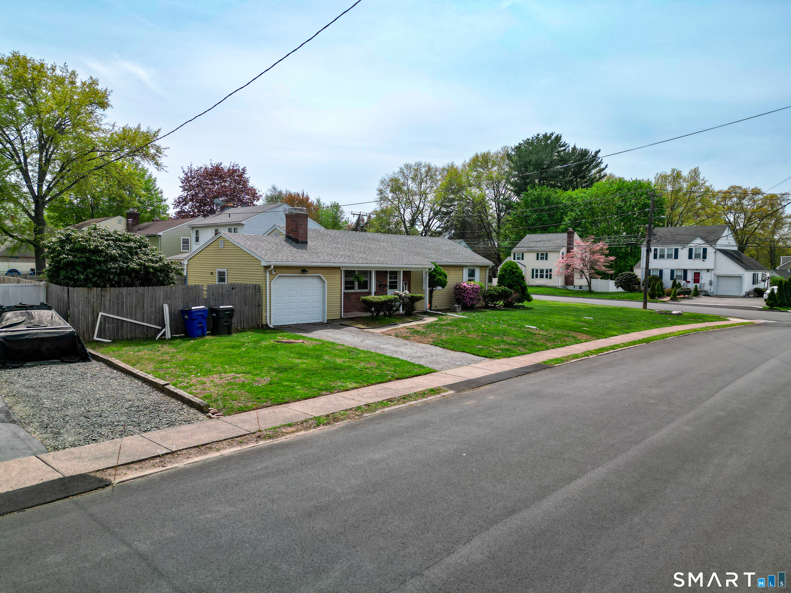 41 Saxon Road Wethersfield CT 06109