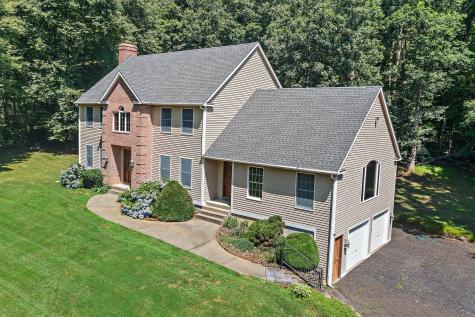 52 Almada Drive Brooklyn CT 06234