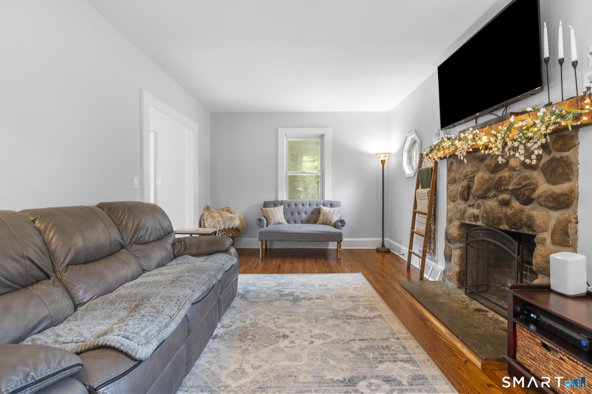 60 Shinnacock Trail Shelton CT 06484