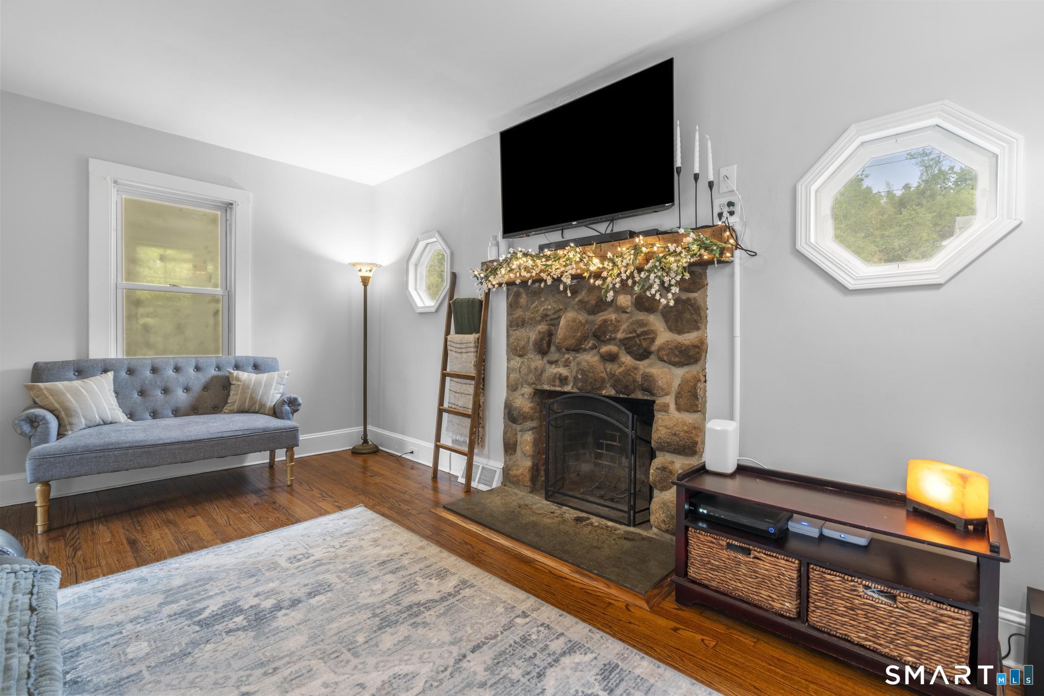 60 Shinnacock Trail Shelton CT 06484