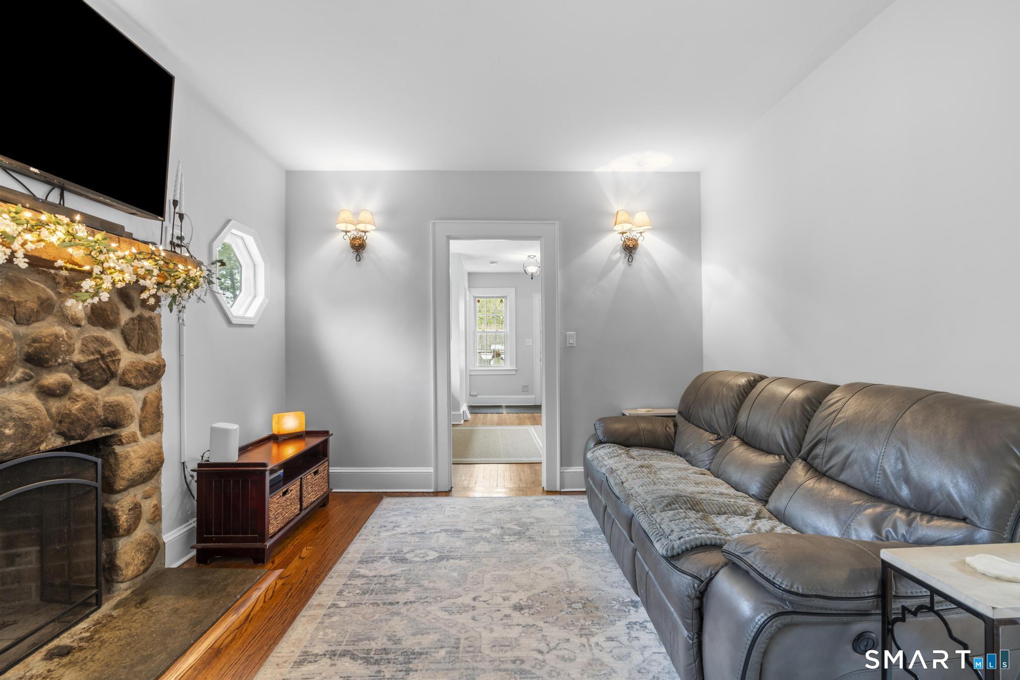 60 Shinnacock Trail Shelton CT 06484