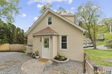 60 Shinnacock Trail Shelton CT 06484