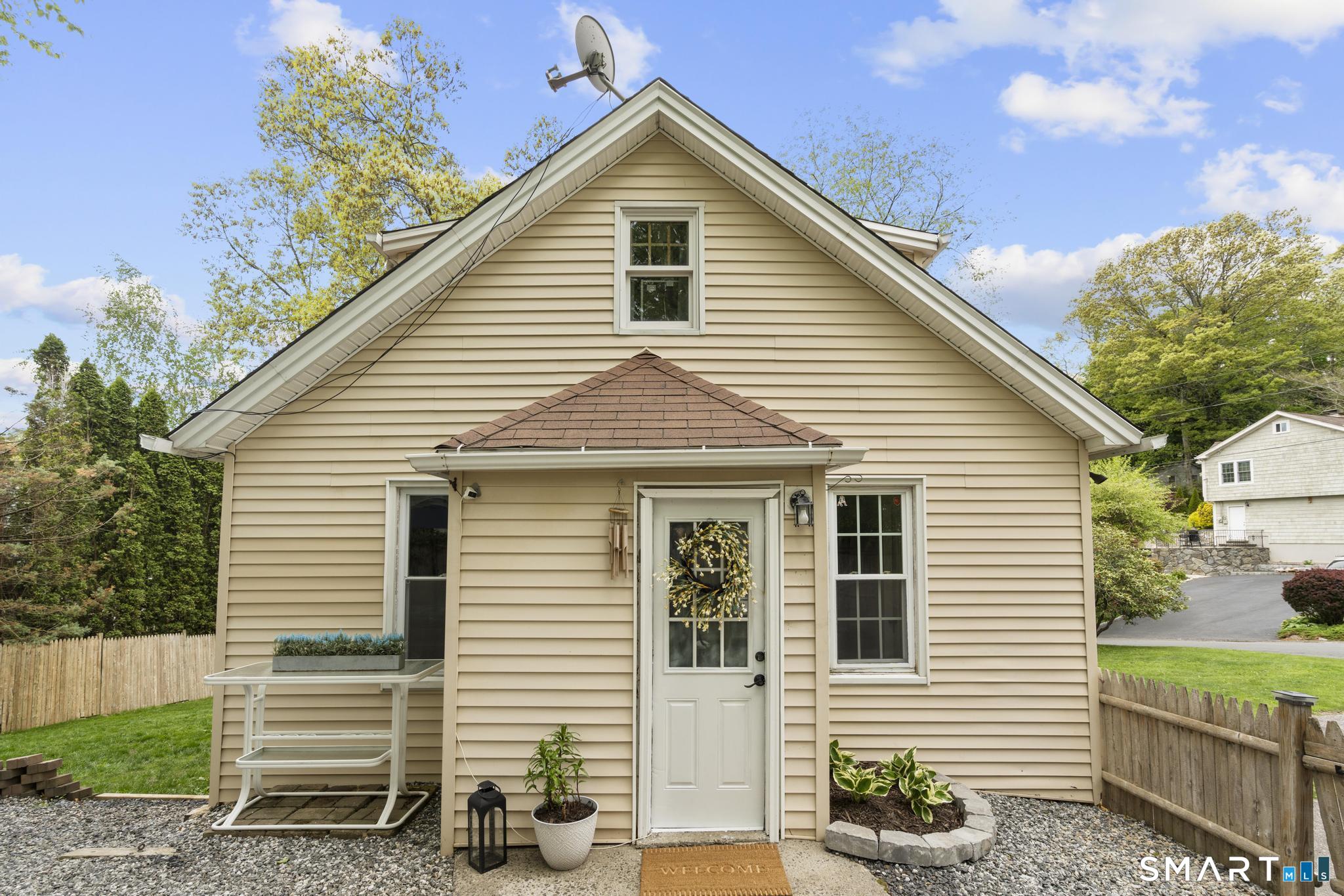 60 Shinnacock Trail Shelton CT 06484