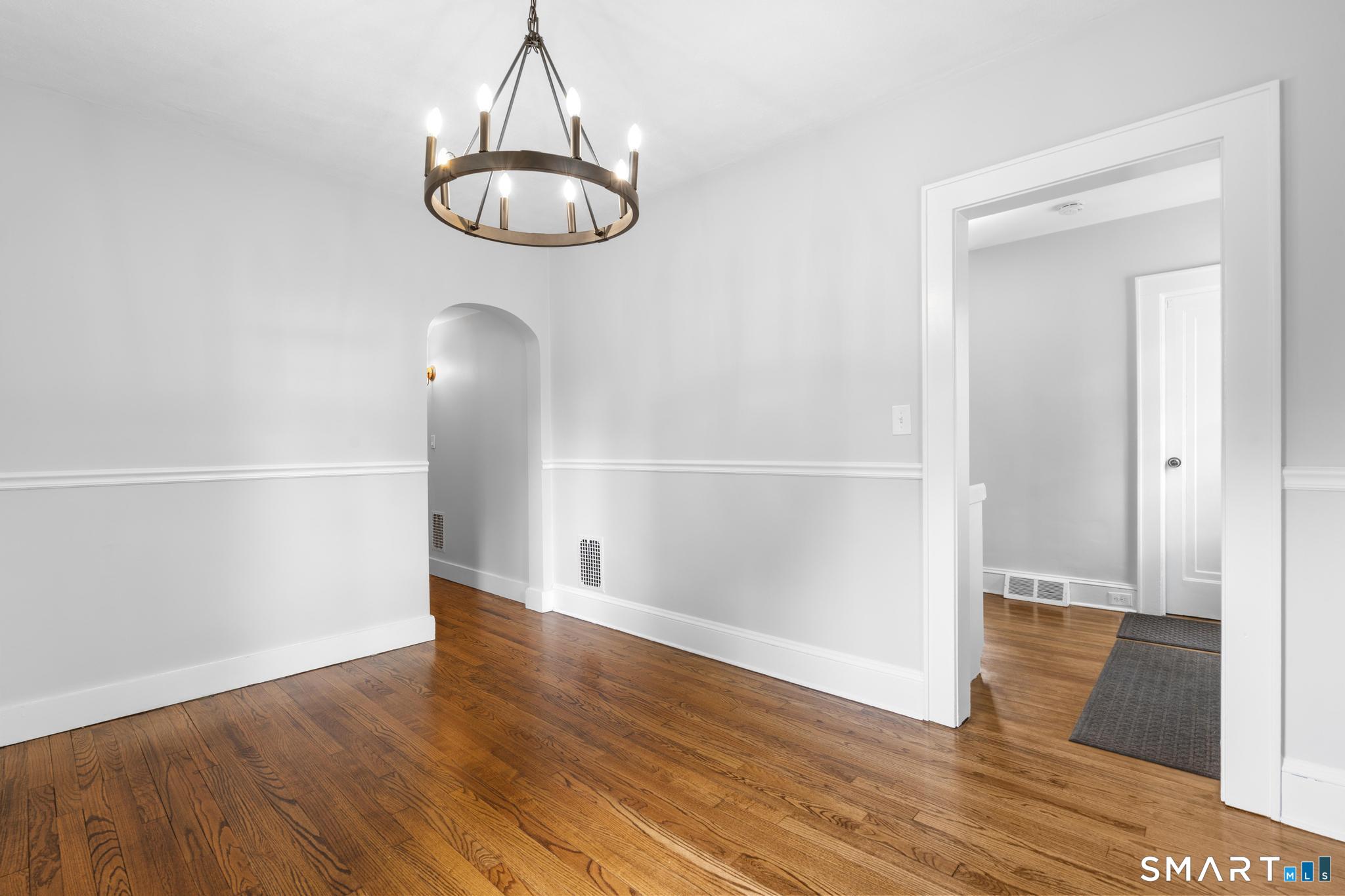 60 Shinnacock Trail Shelton CT 06484