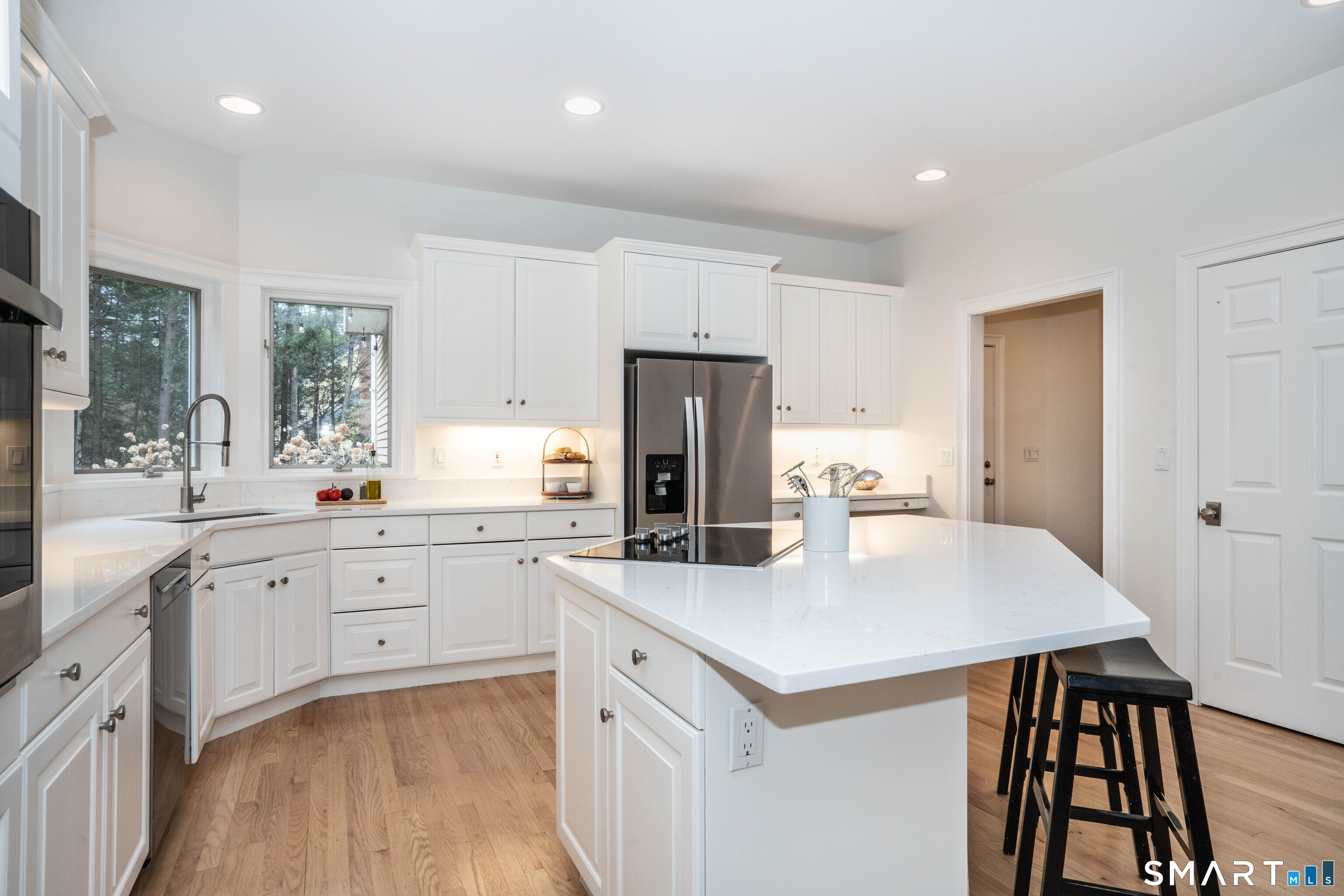 17 Stillwood Chase Simsbury CT 06089