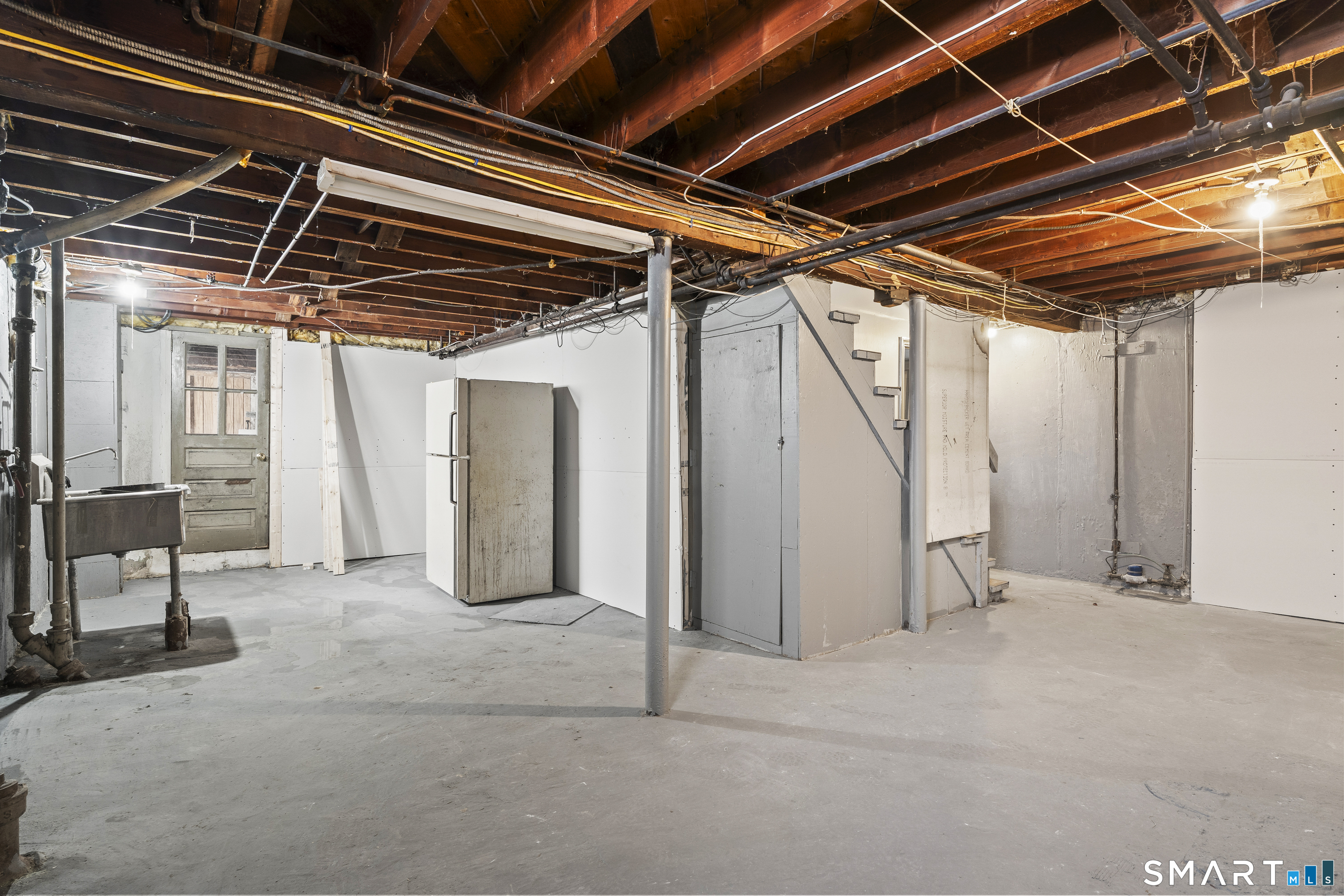 574 South Quaker Lane West Hartford CT 06110