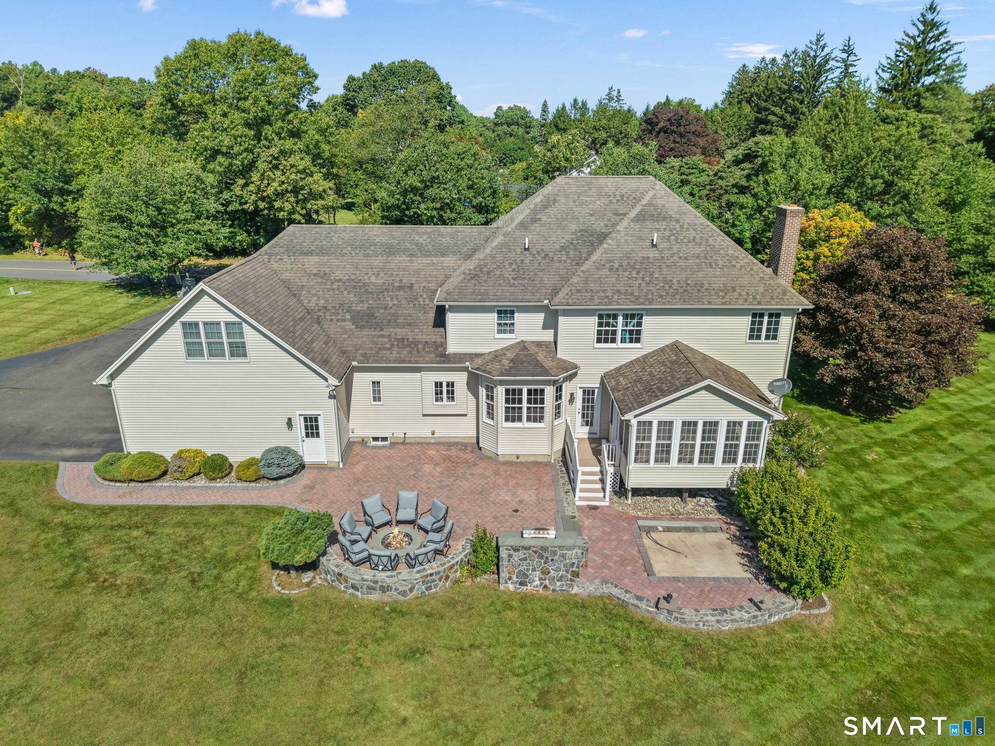 1 Jensen Farm Road Oxford CT 06478