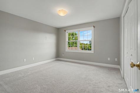 1 Jensen Farm Road Oxford CT 06478