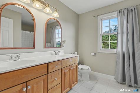 1 Jensen Farm Road Oxford CT 06478