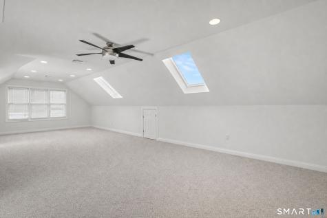 1 Jensen Farm Road Oxford CT 06478