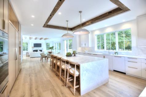 125 Old Road Westport CT 06880