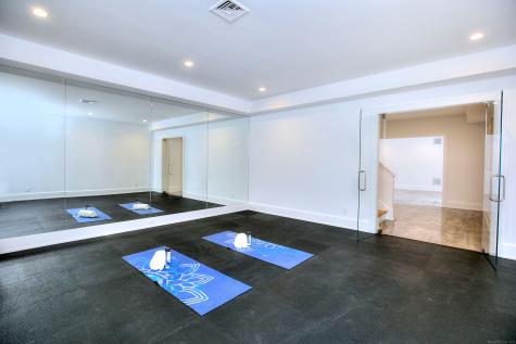 125 Old Road Westport CT 06880