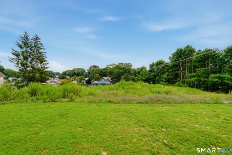 81 Essex Road Old Saybrook CT 06475