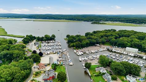 81 Essex Road Old Saybrook CT 06475