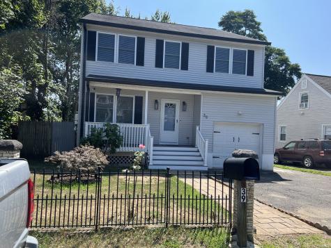 39 Moffitt Street Bridgeport CT 06606