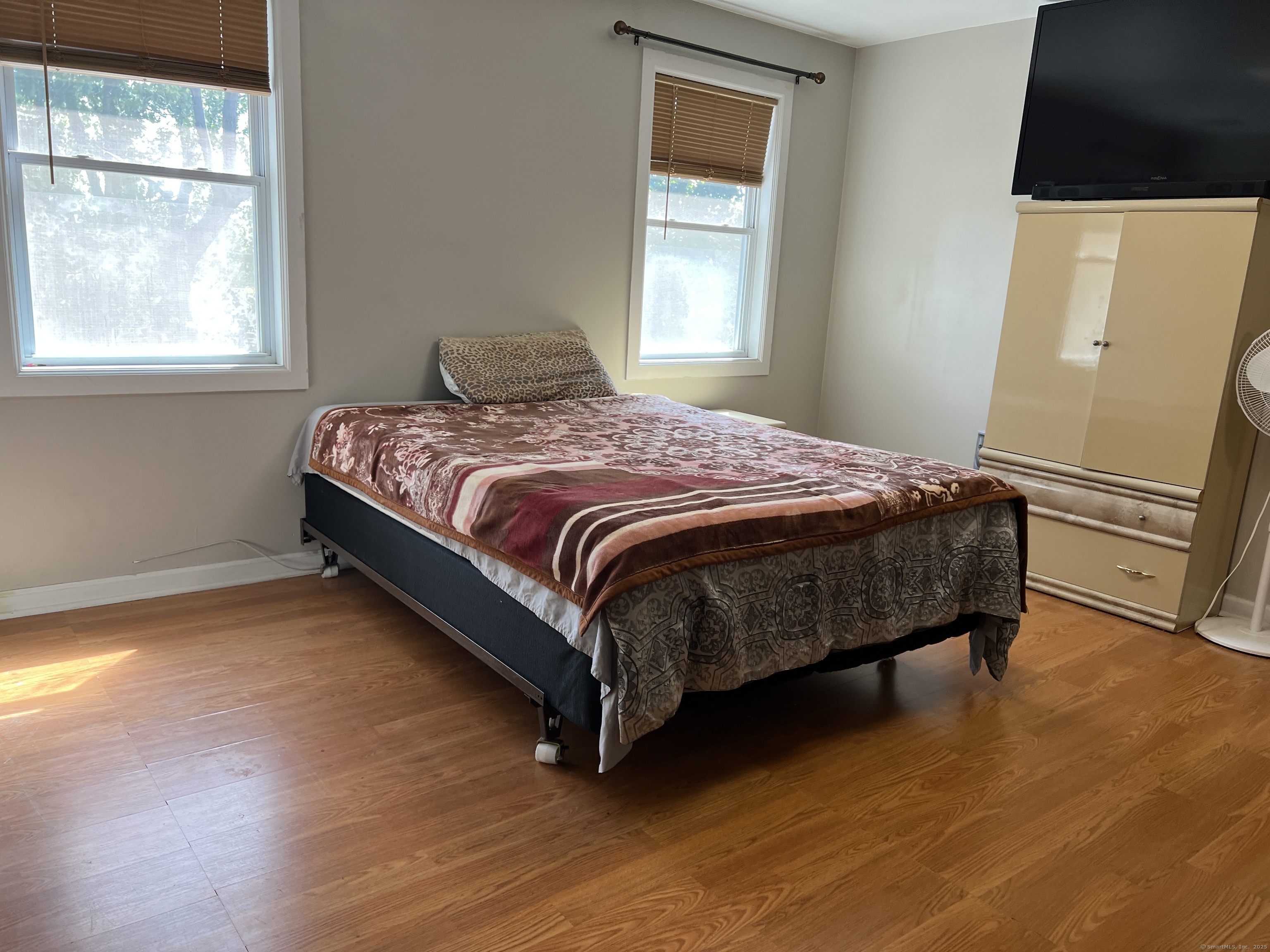 39 Moffitt Street Bridgeport CT 06606