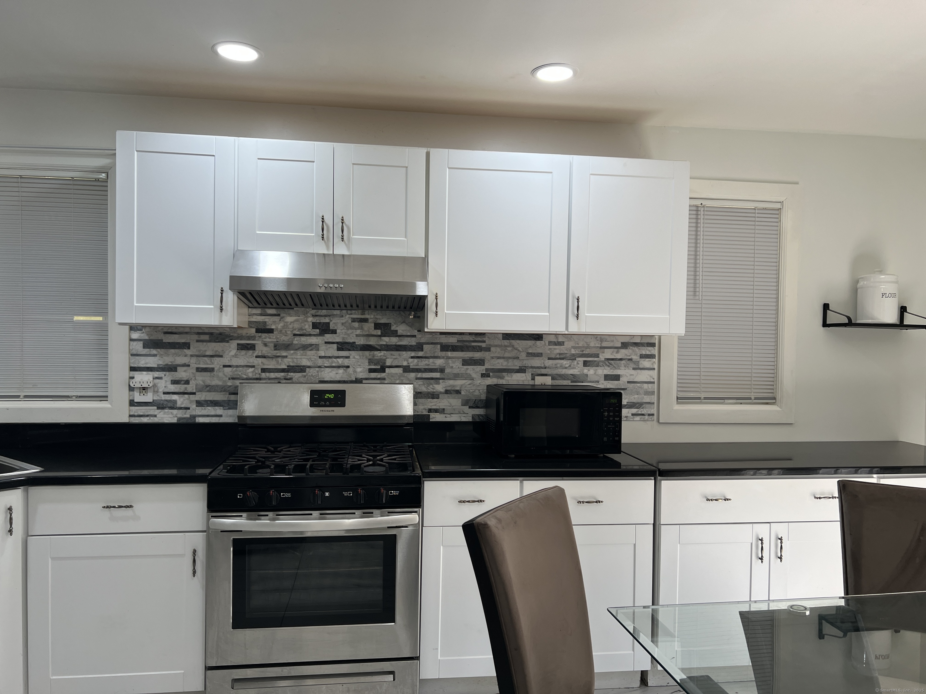 39 Moffitt Street Bridgeport CT 06606