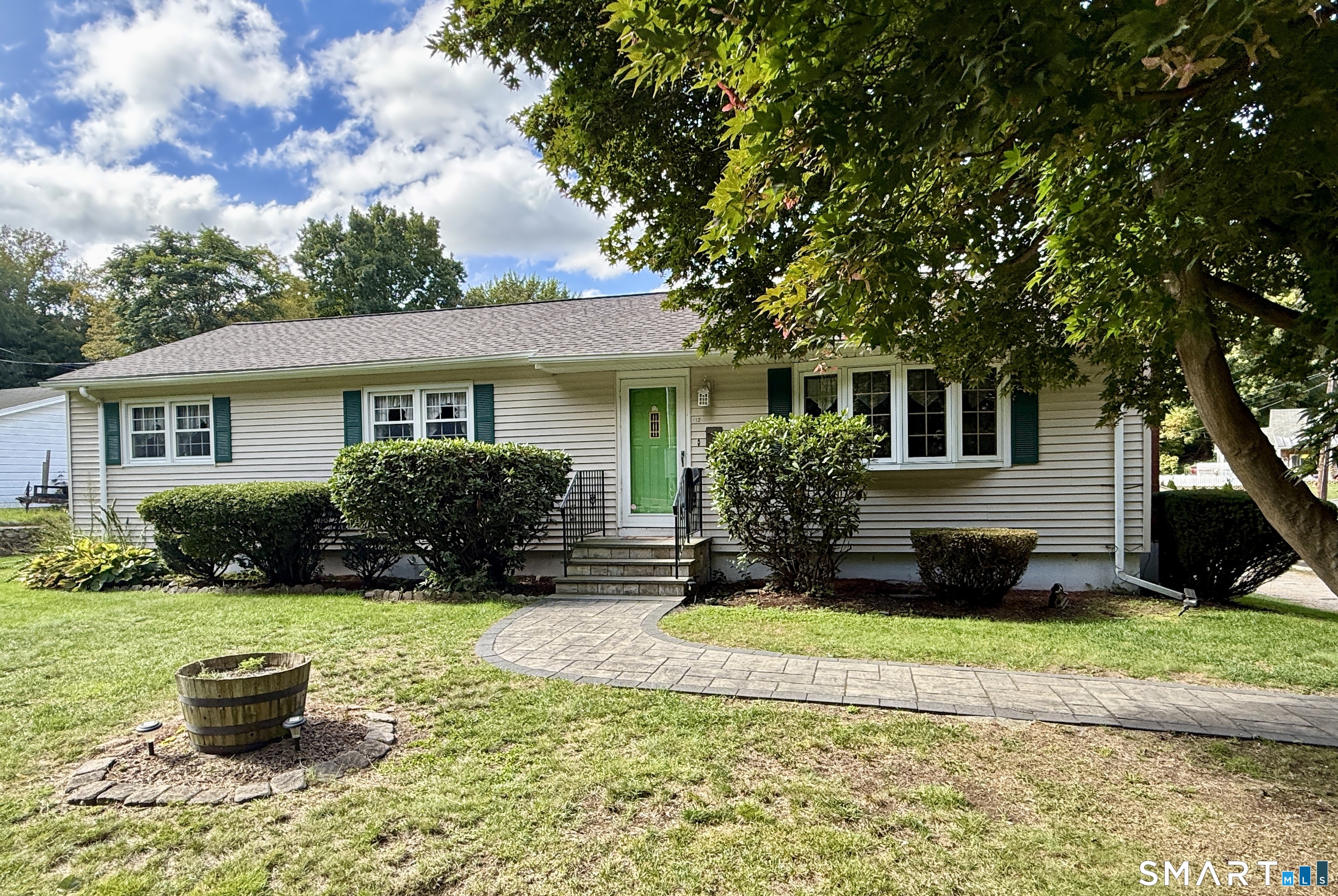 112 Maple Street Seymour CT 06483