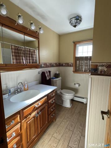 112 Maple Street Seymour CT 06483