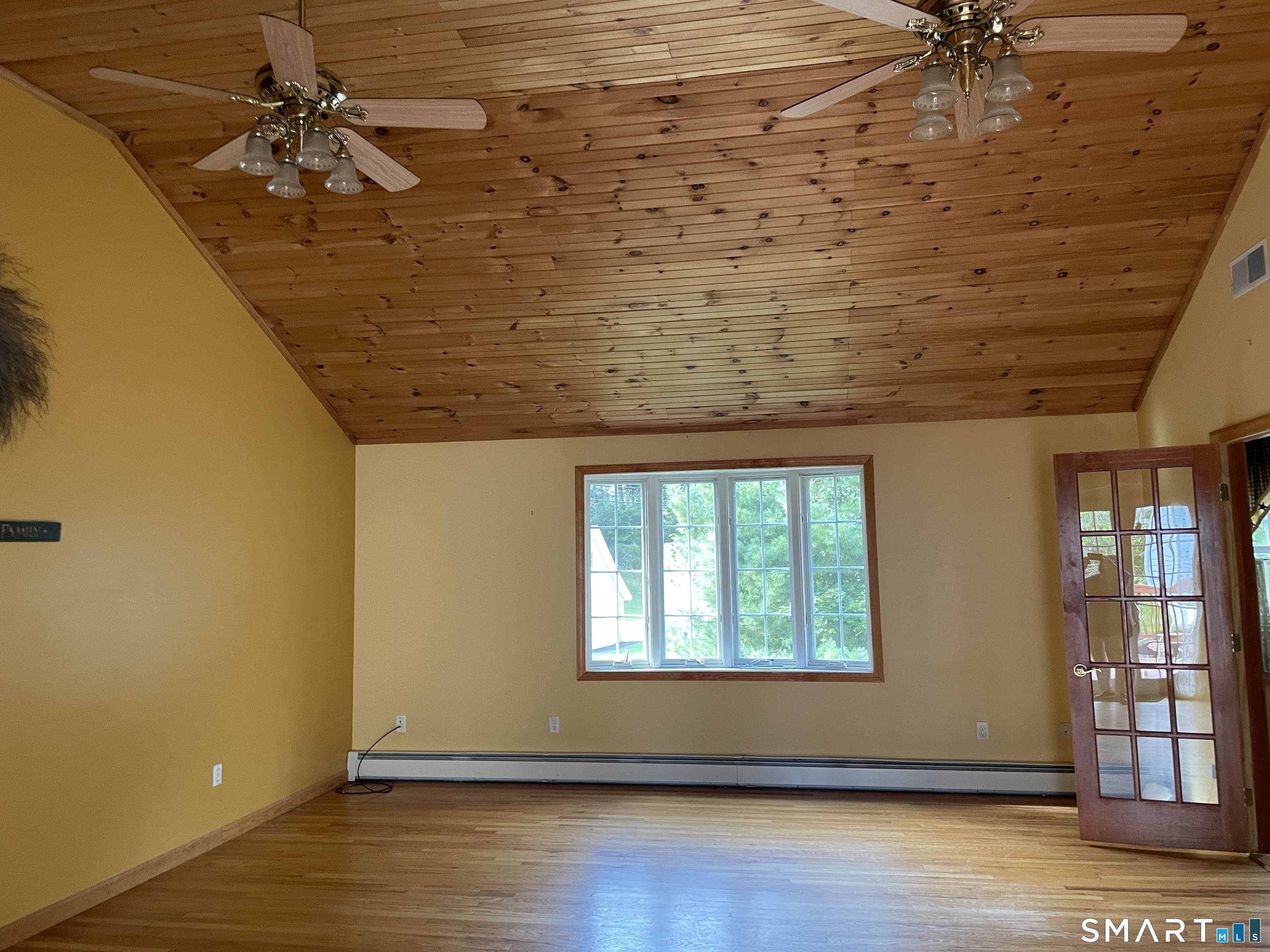 112 Maple Street Seymour CT 06483