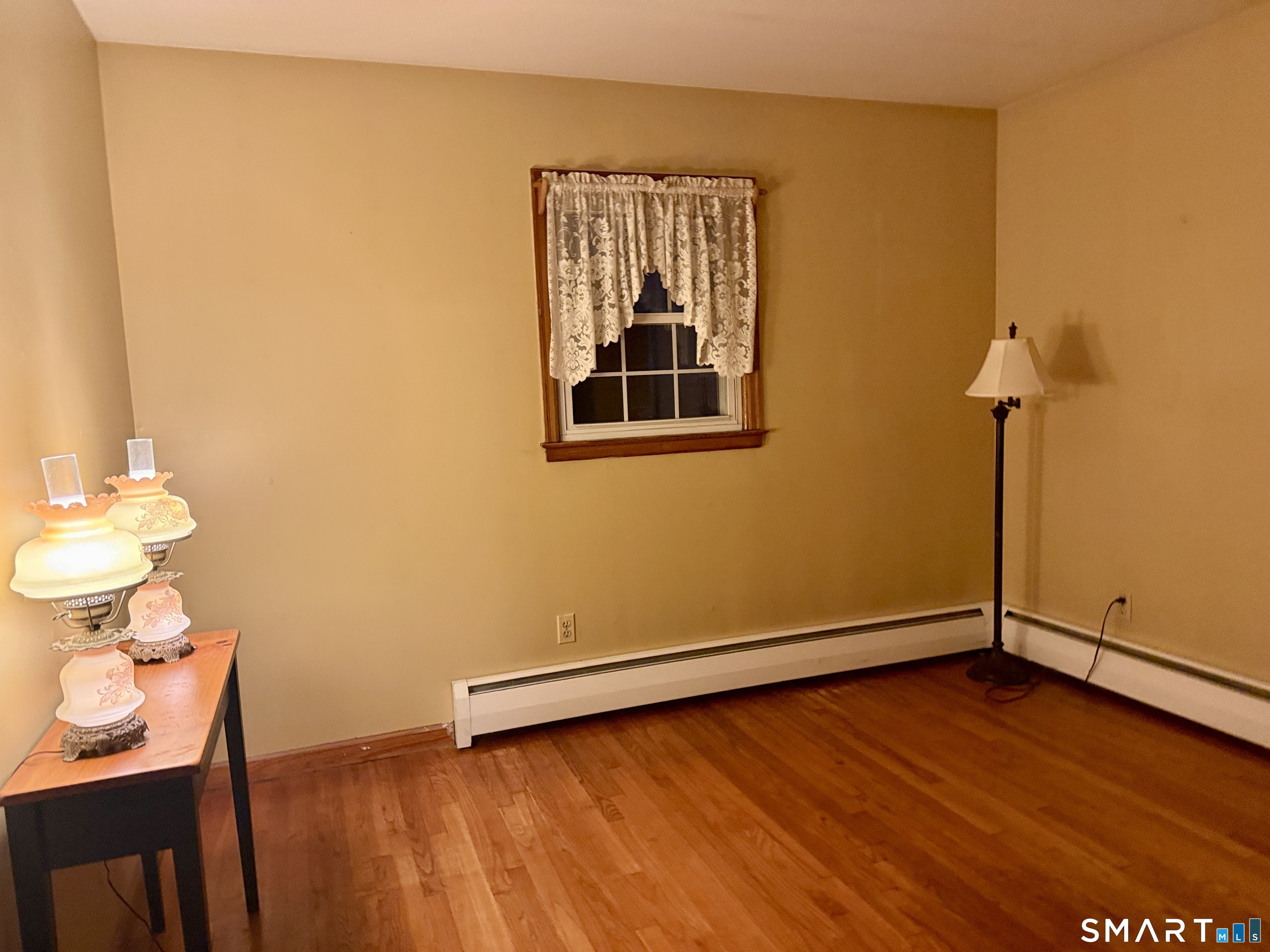112 Maple Street Seymour CT 06483