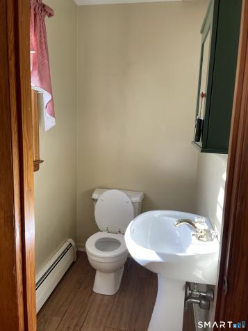 112 Maple Street Seymour CT 06483